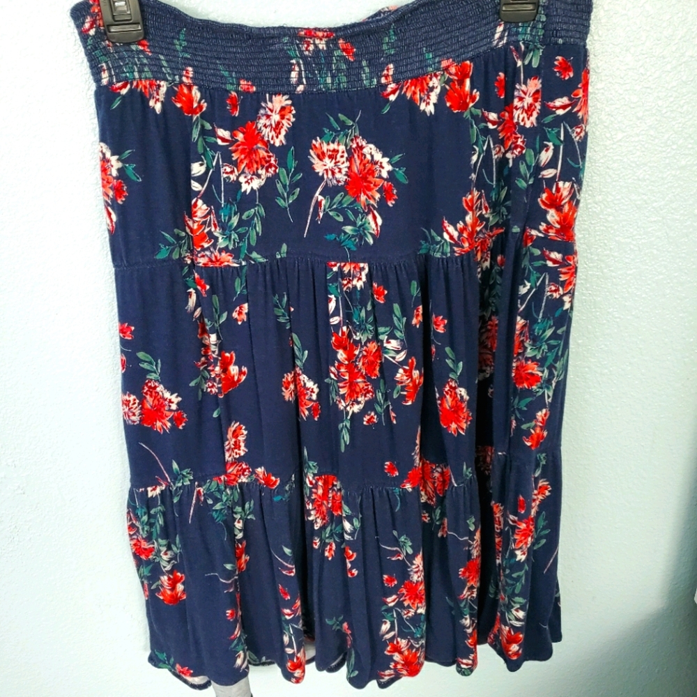 Knee length skirt